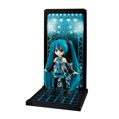 HATSUNE MIKU (初音)